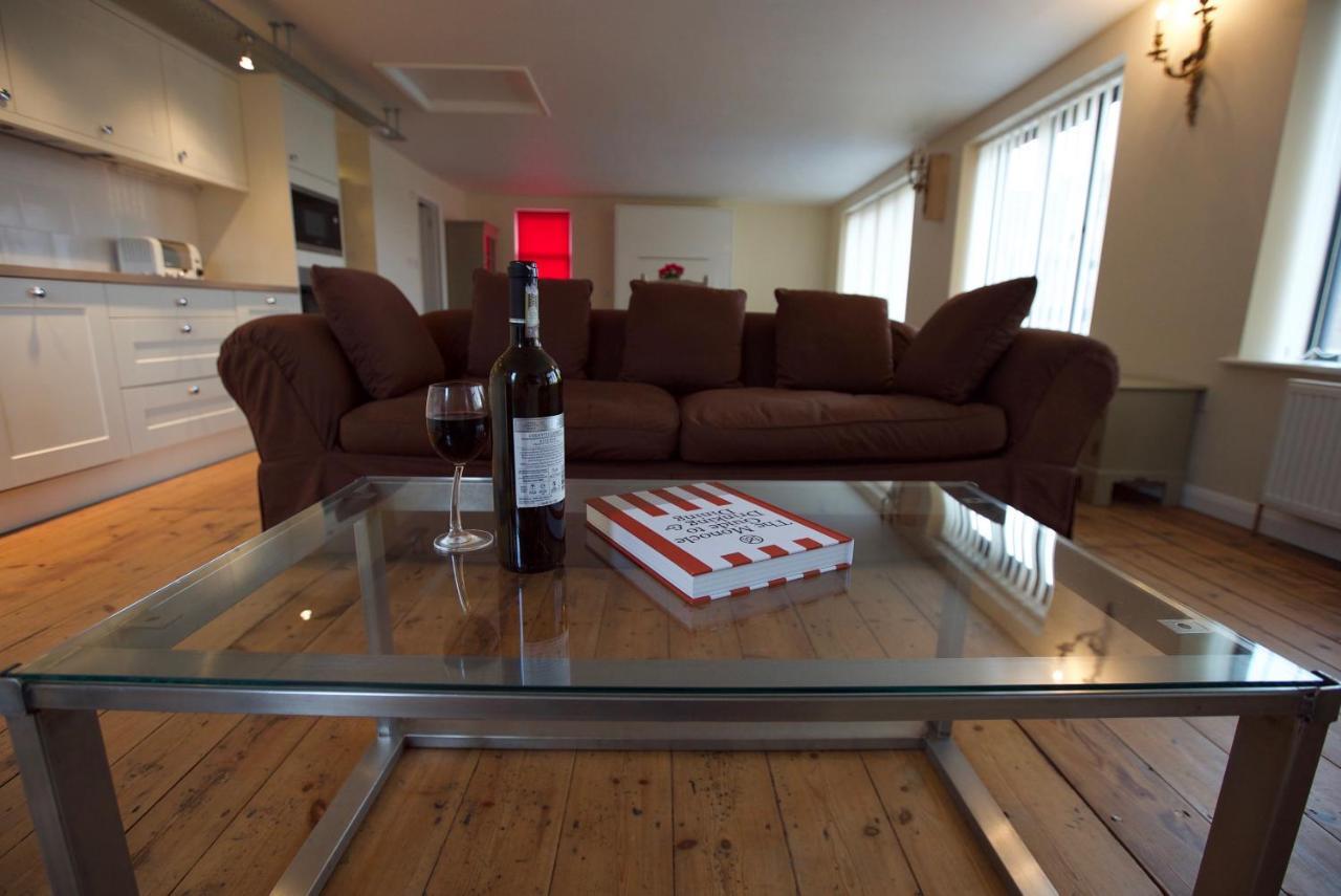 Spacious Apartment With Roof Terrace, Near The Waterfront, Ipswich Exterior photo